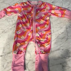 Multiple bamboo pieces